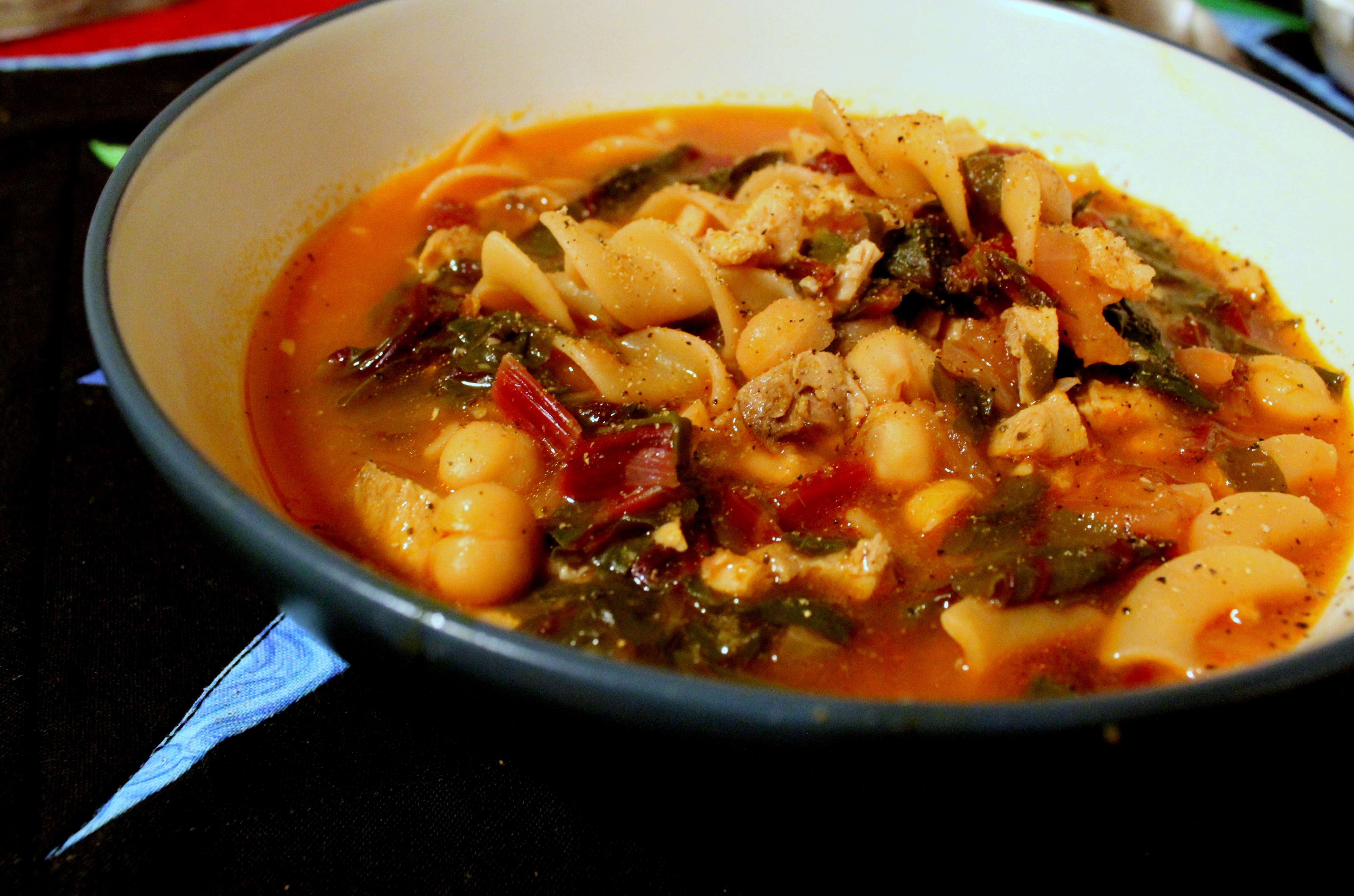 Meat soup. Африканский суп. Суп с большими кусками овощей. Суп с мясом и картошкой как называется.